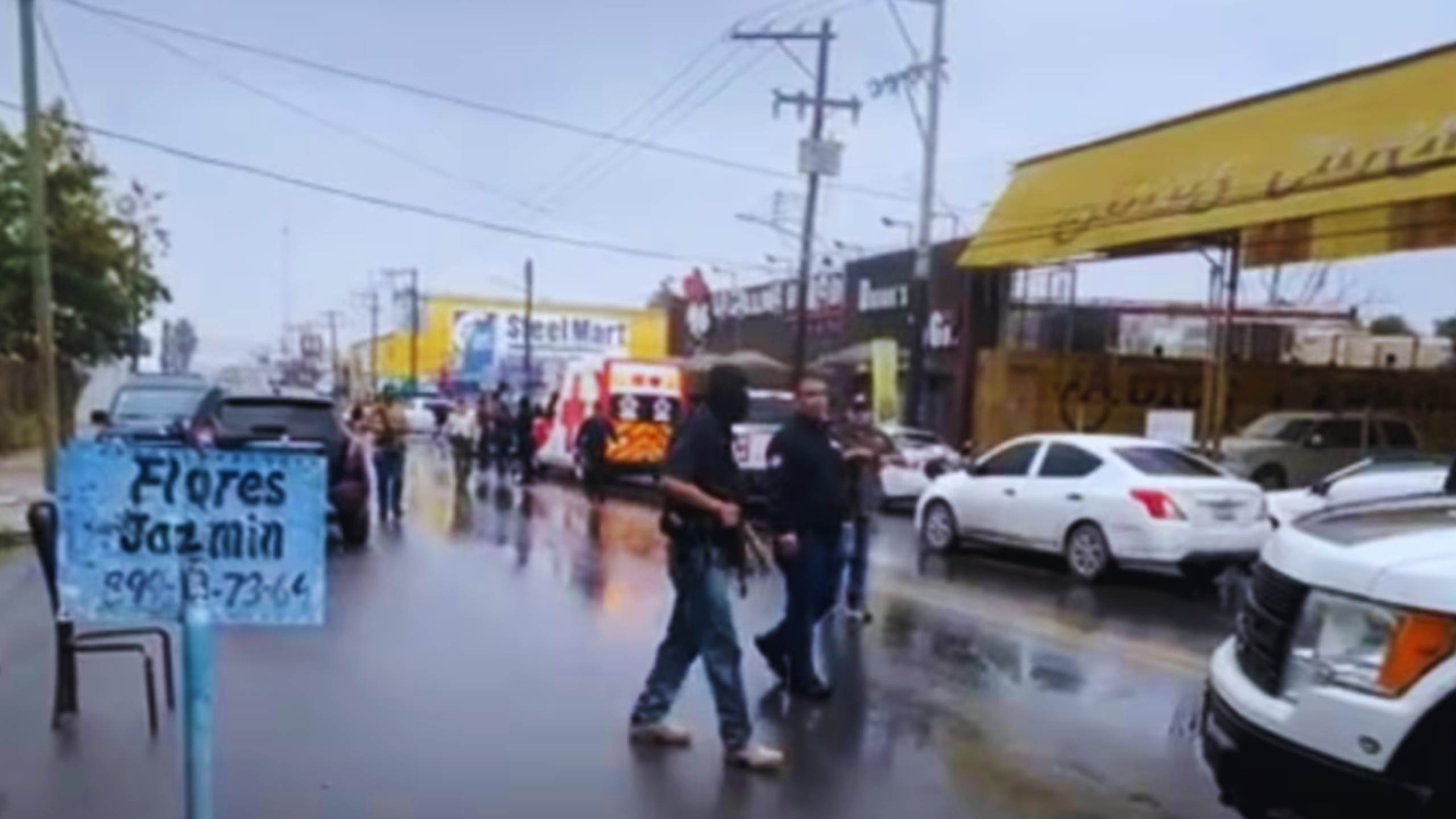 Muere mesera de restaurante, atacada por su pareja