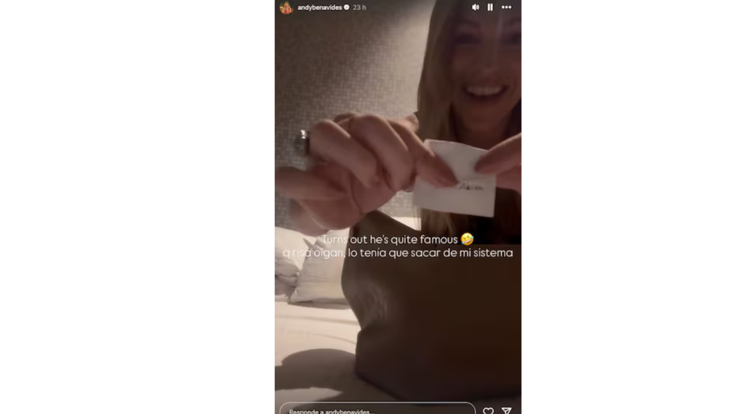 Andy Benavides muestra pruebas de coqueteo de Aarón Mercury