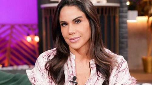 Paola Rojas rompe en llanto al recordar el acoso que sufrió tras la polémica con Zague