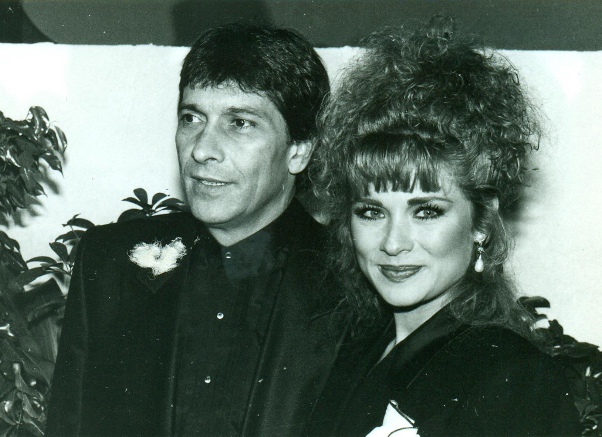 Lety Calderón y Juan Ferrara en VALERIA Y MAXIMILIANO, 1992