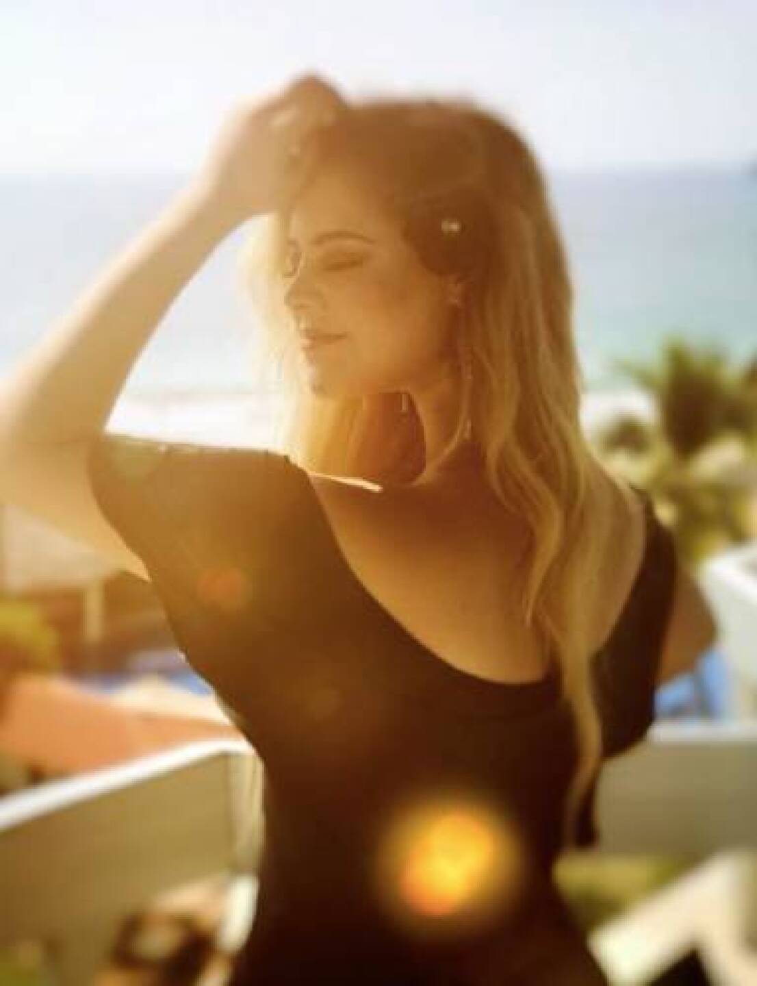 Allisson Lozz pide dejar atrás su pasado en televisión