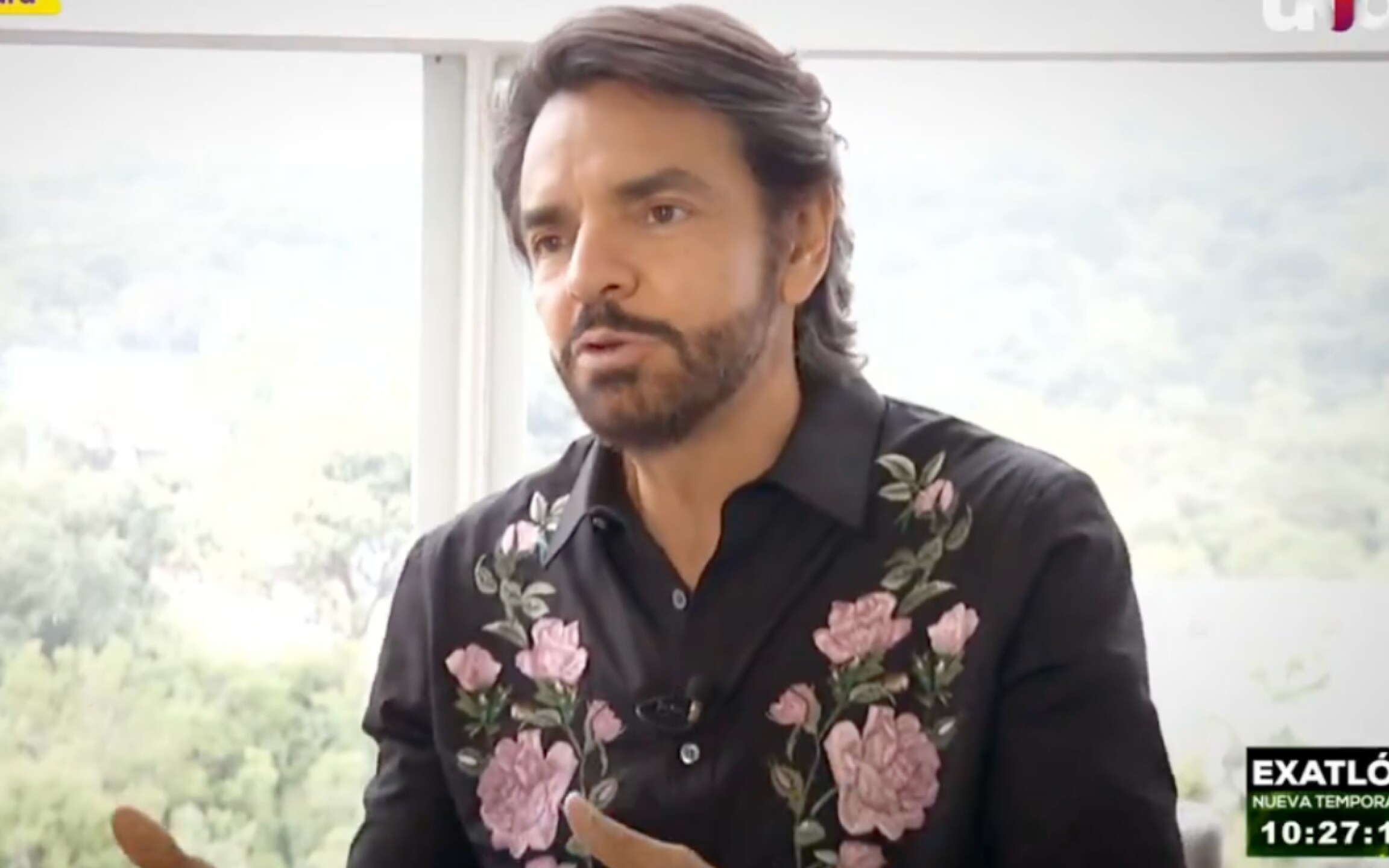 Adriana Paz exhibe a Eugenio Derbez