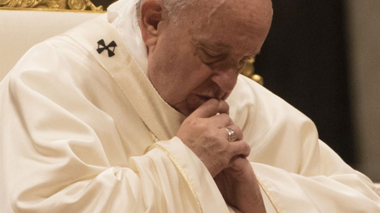 Papa Francisco misa Viernes Santo