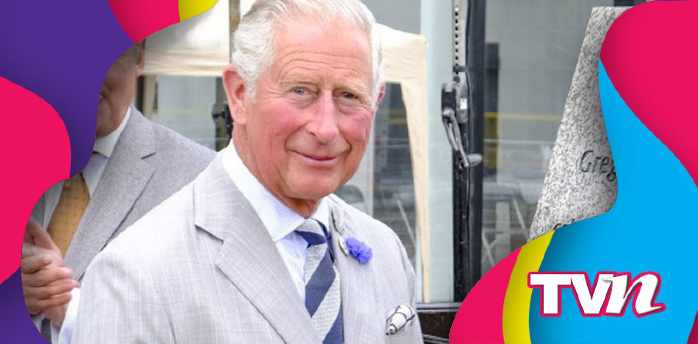 El príncipe Carlos reaparece tras padecer COVID-19