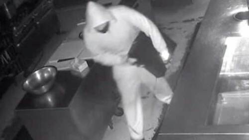 Roban local de burritos en la madrugada