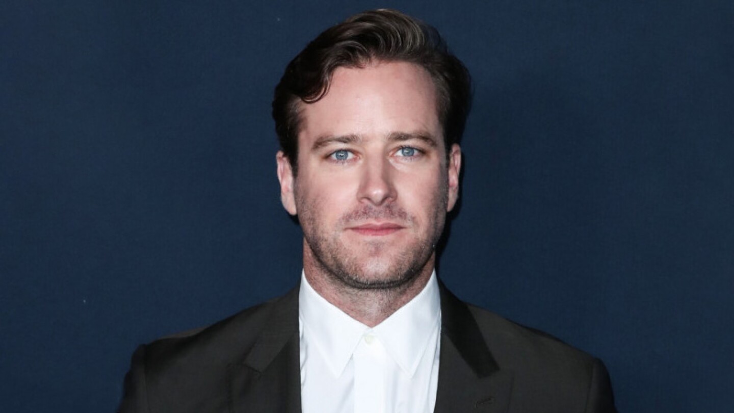 Estrenarán docuserie de los escándalos de Armie Hammer