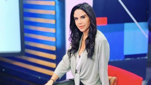 Así fue hipnotizada Paola Rojas en su noticiero