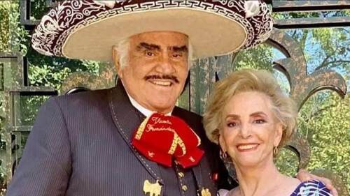 Doña Cuquita no quiere que se estrene la serie no autorizada de Vicente Fernández 