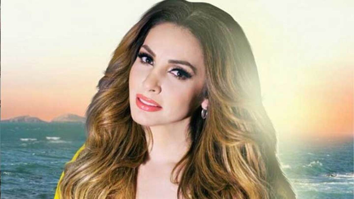 Paty Navidad tiene Covid