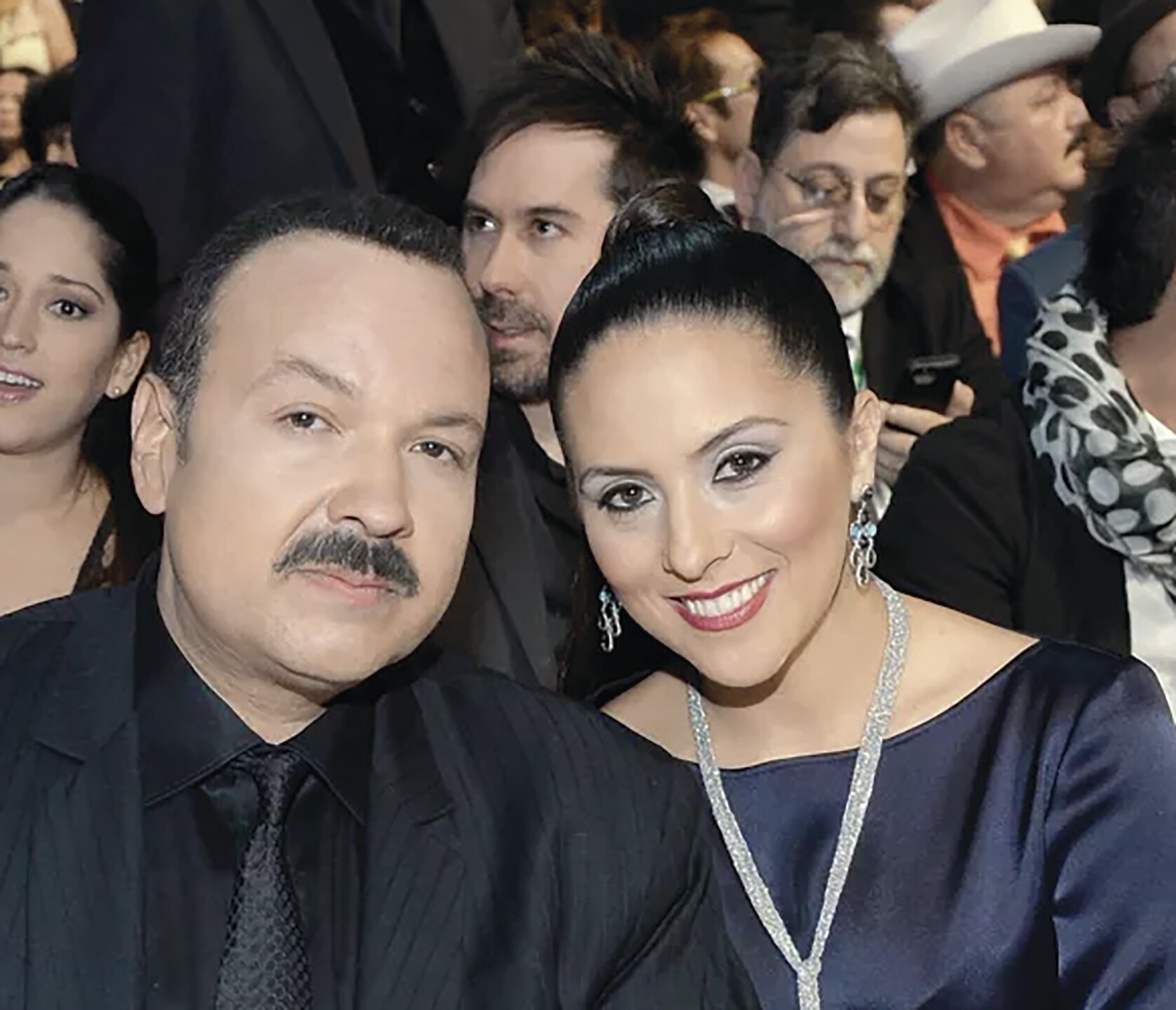 Pepe Aguilar y Aneliz Álvarez