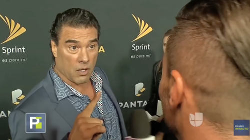 Eduardo Yáñez agrede a reportero