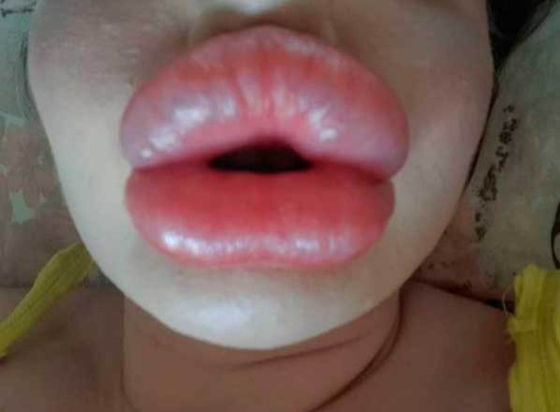 Así son los labios de Andrea Ivanova