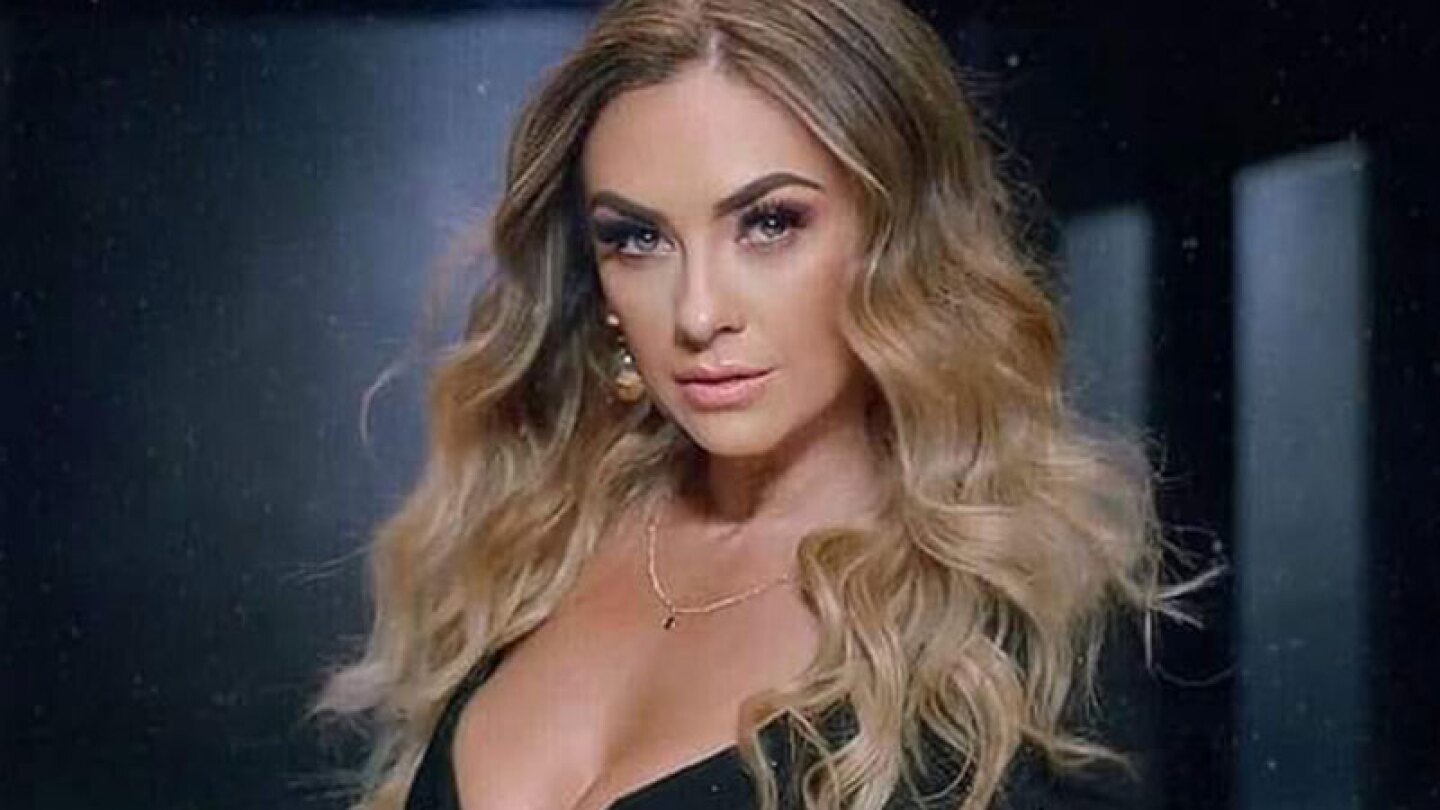 aracely arámbula comparte foto desnuda en Instagram