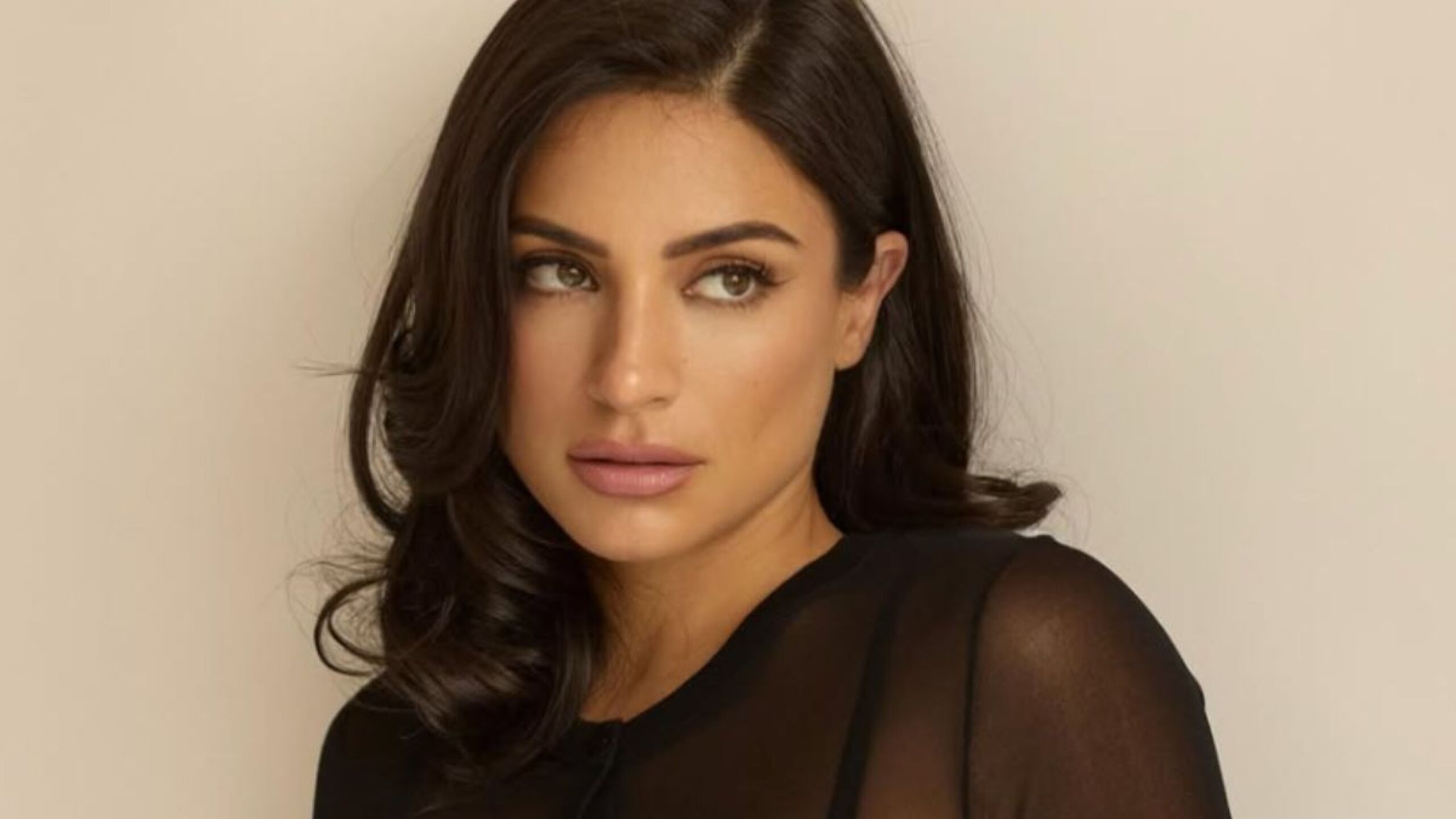 Ana Brenda Contreras