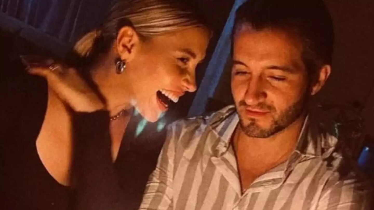 Michelle Salas y Danilo Díaz celebran 8 años de puro amor: Así fue el lujoso festejo