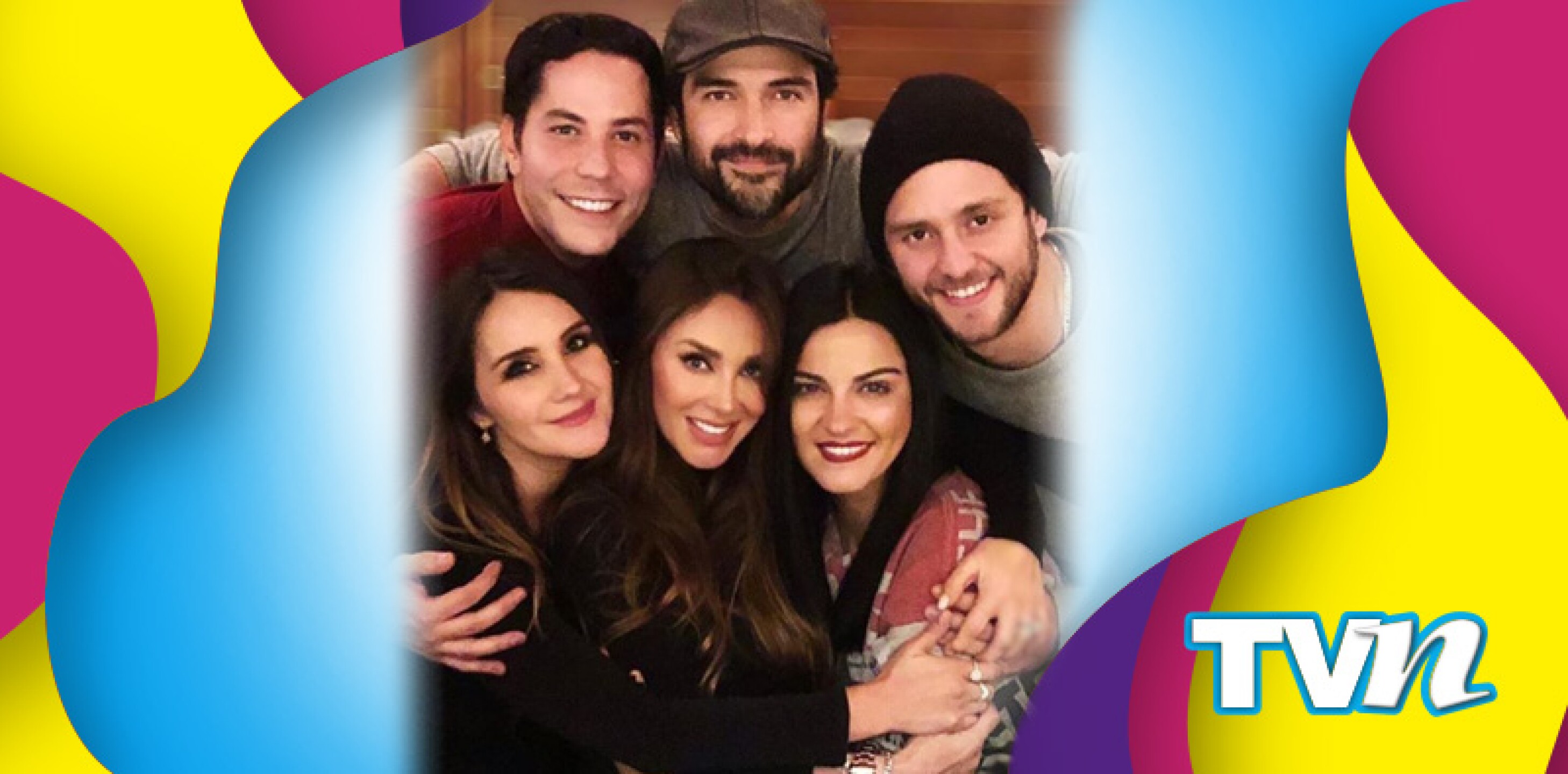 Los RBD la felicitaron