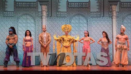 Aladdin es una puesta en escena musical