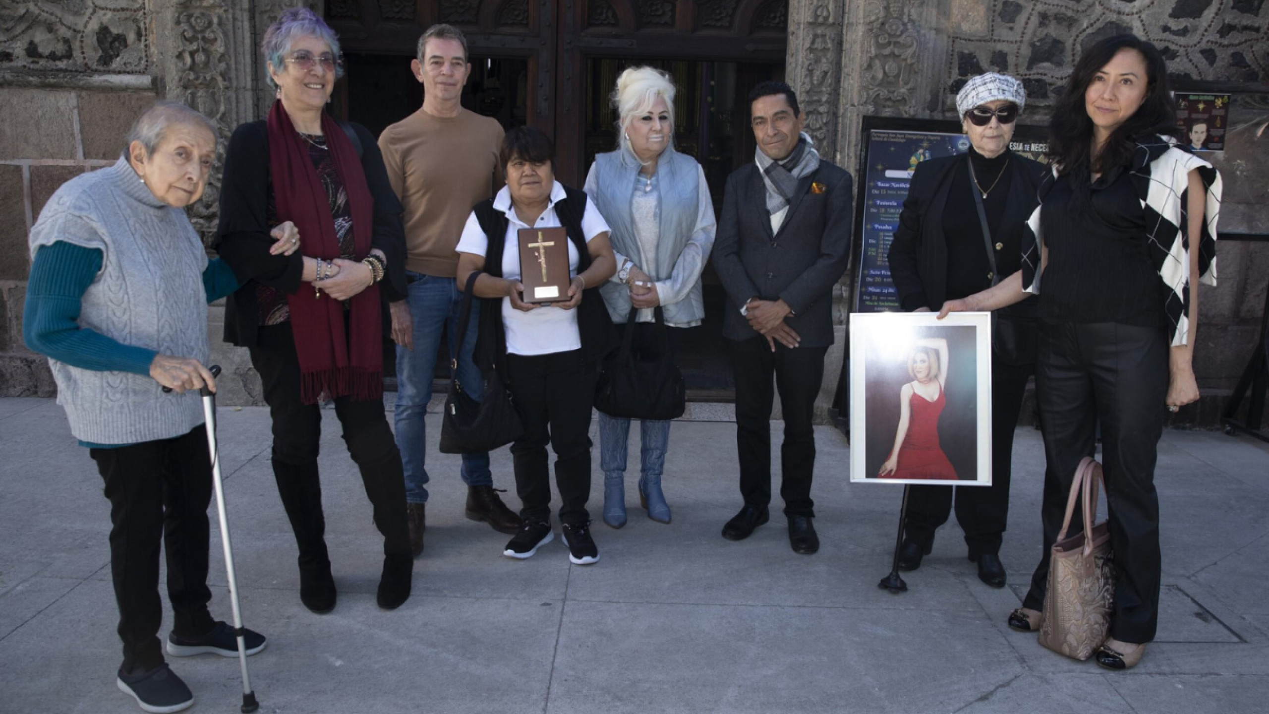 Familiares de Rosita Pelayo en la misa que celebraron a un año de su muerte.