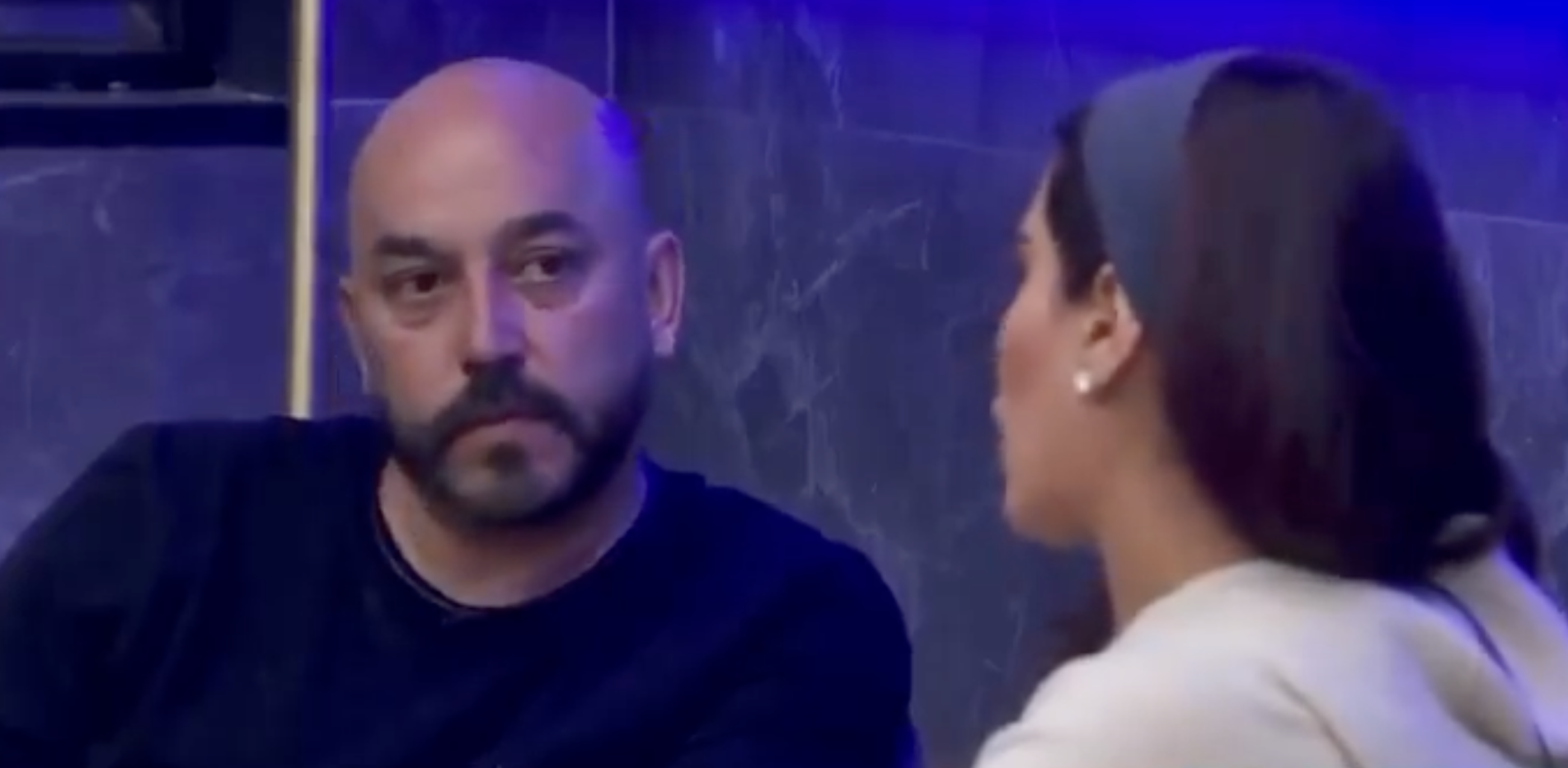 Lupillo Rivera le confiesa su amor a Ariadna en La casa de los famosos