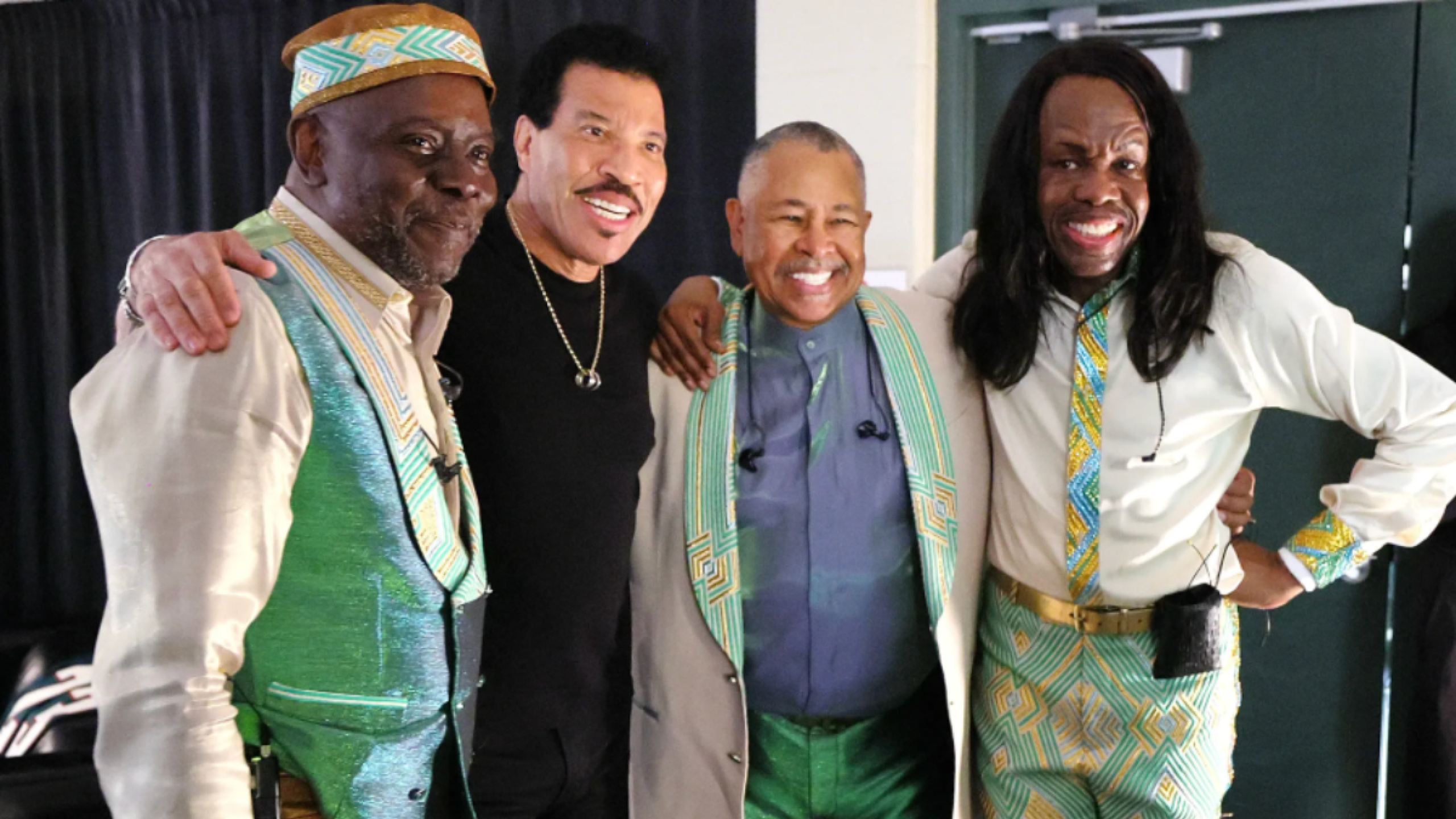 Lionel Richie y Earth Wind and Fire en su gira en conjunto