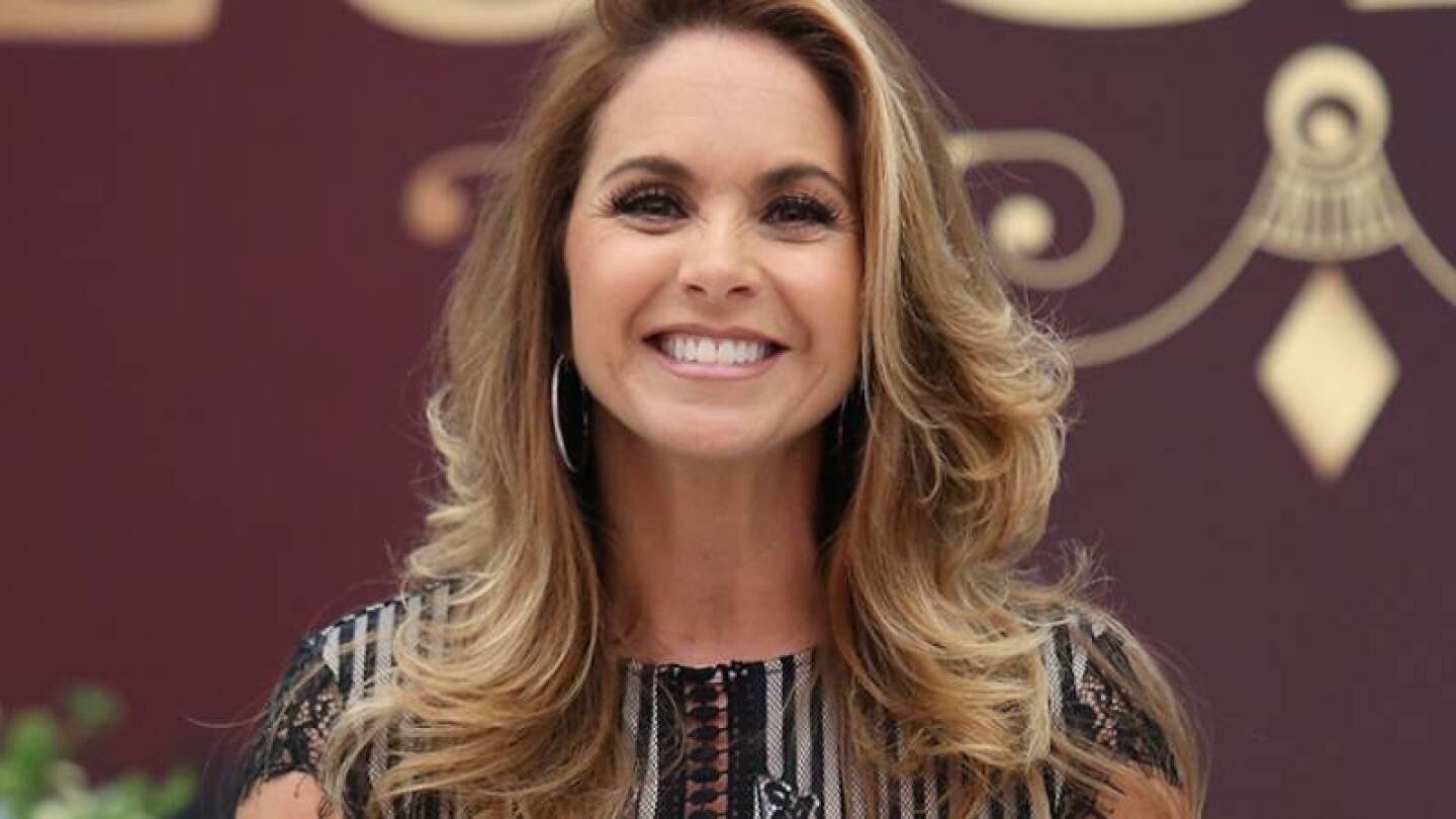 Lucero cantante