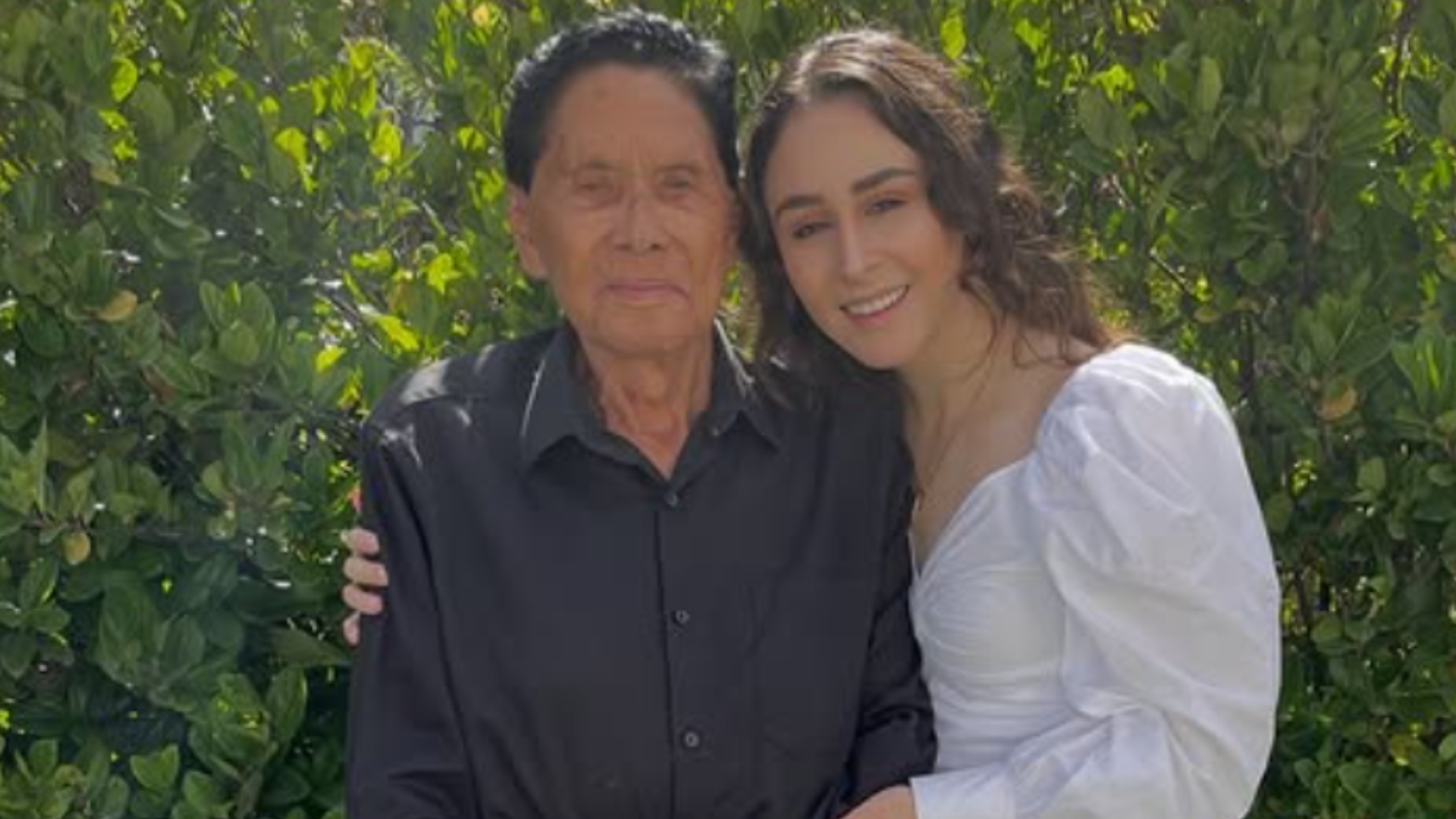 muere abuelo de Viviann Baeza