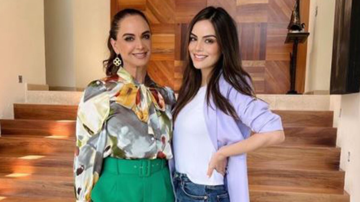 Lupita Jones y Ximena Navarrete se reencuentran