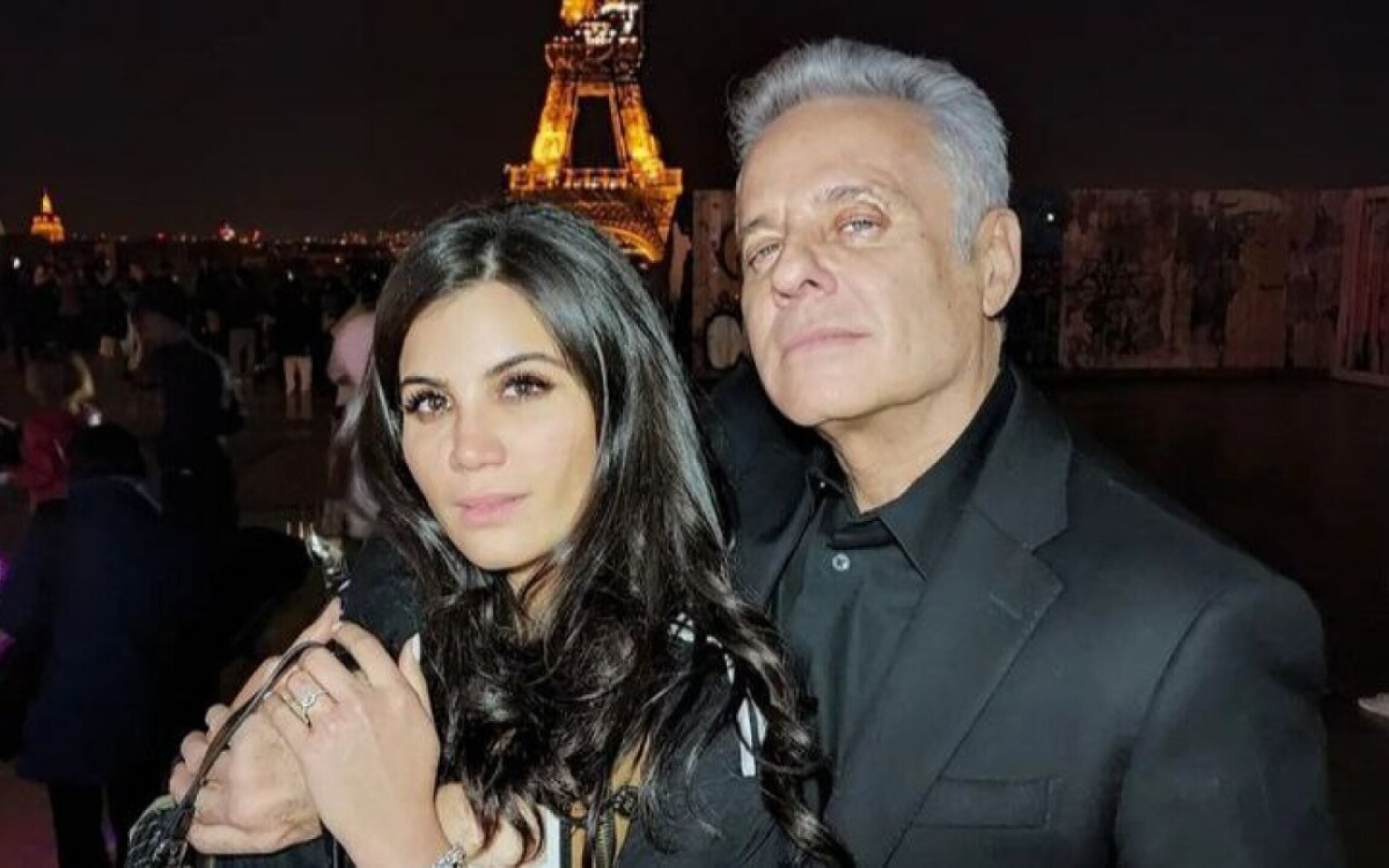 Alexis Ayala y Cinthia Aparicio