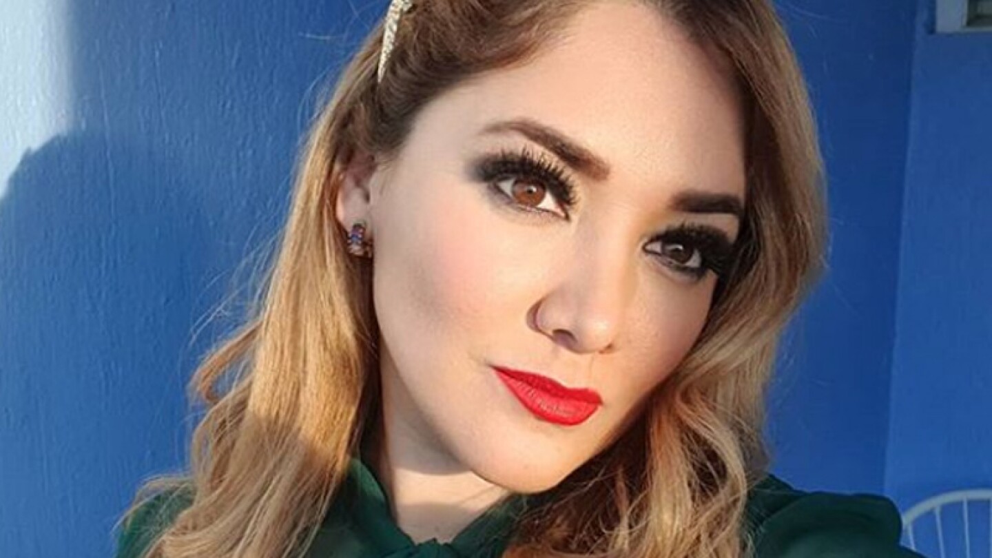 Sherlyn le pidió a Lambda García ser el padre de su hijo