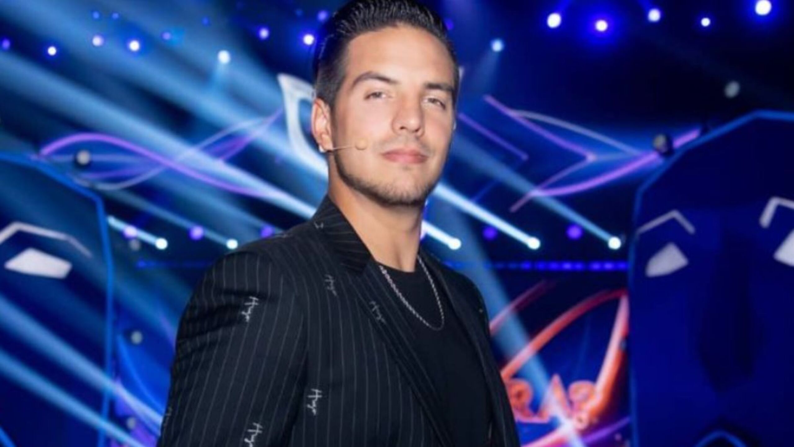 Vadhir Derbez