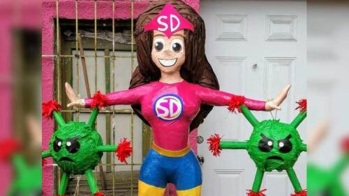 Susana Distancia le hicieron una piñata