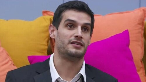 Adrián Marcelo deja el cuarto tierra