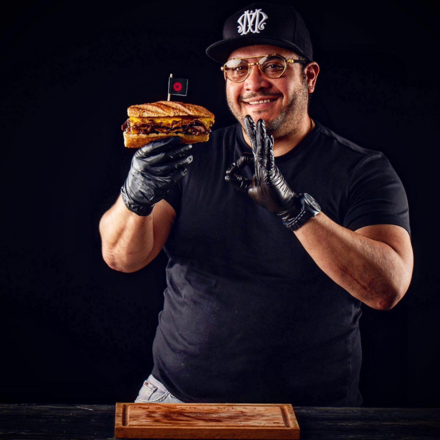 Aarón Mizrahi/4.png