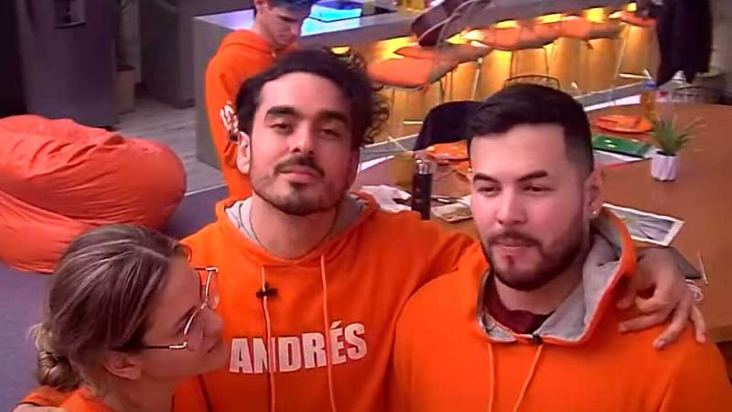 La Academia: Andrés, Eduardo y Santiago regresan a la casa tras estar hospitalizados