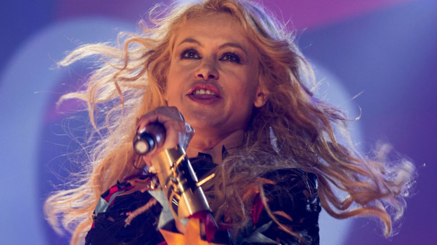 ¡Se va a España! Contratan a Paulina Rubio para La Voz