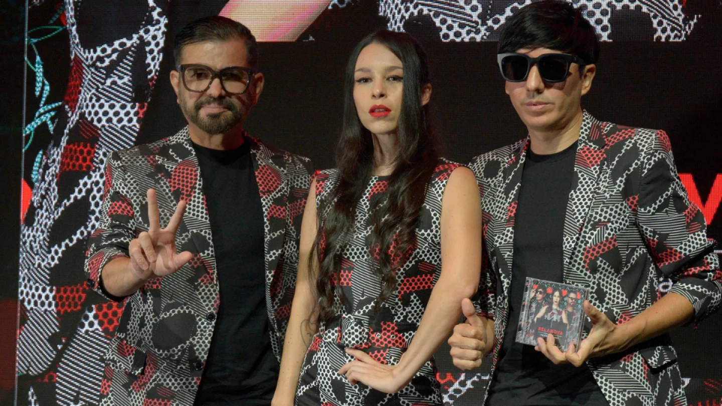 ¿Se acabó Belanova? Denisse Guerrero firma con Universal y se lanza como solista