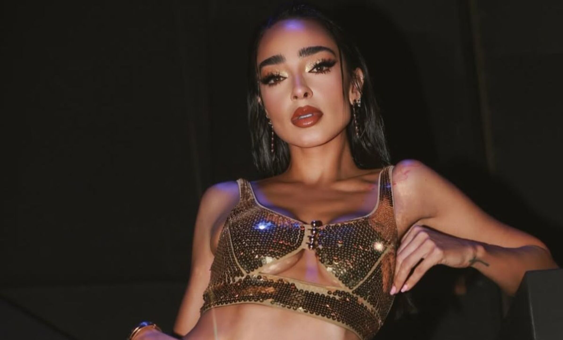 La influencer compartió que su vida juvenil estuvo llena de excesos y a muy temprana edad quedó embarazada.