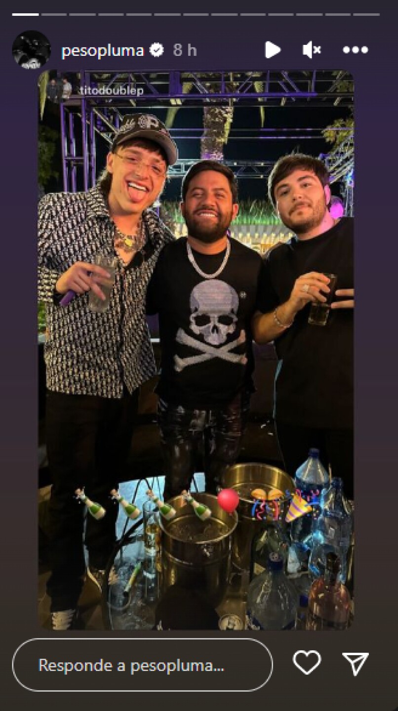 Peso Pluma celebración