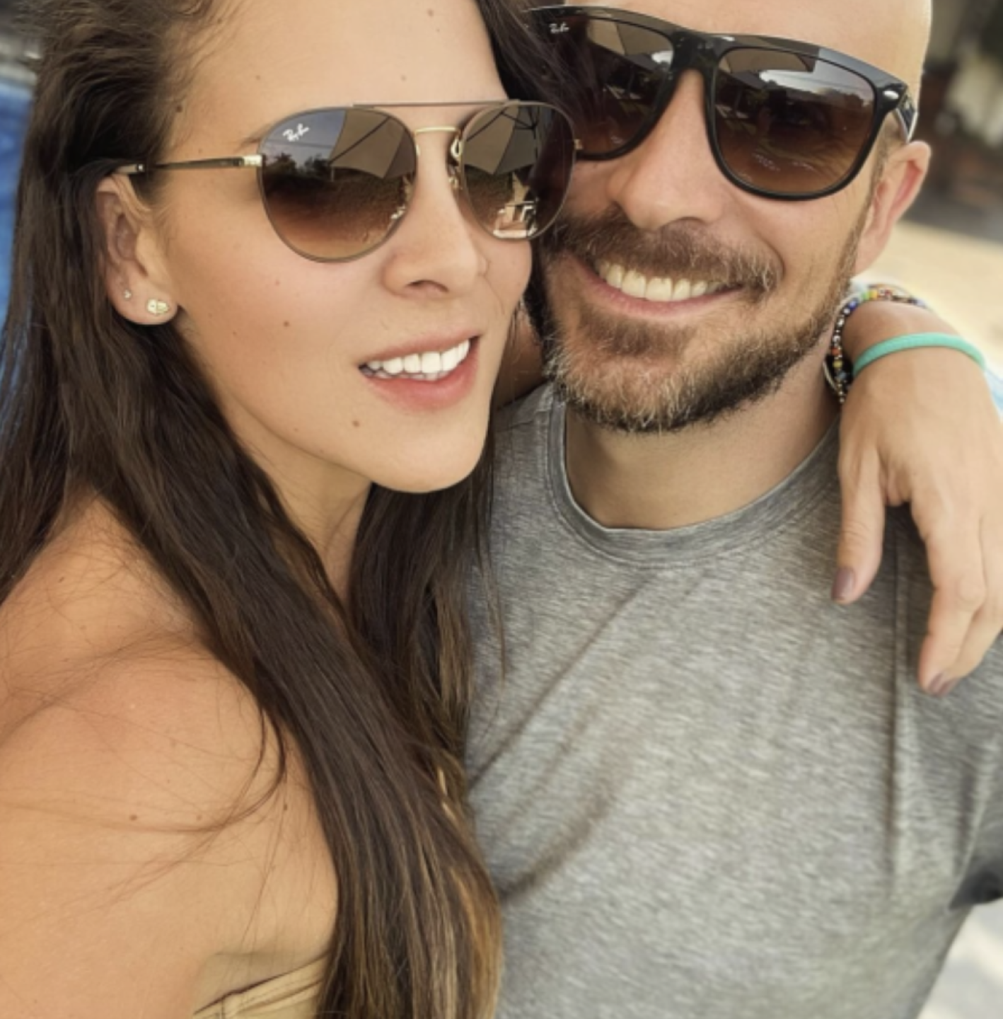 Adianez Hernández y Augusto Bravo juntos felices