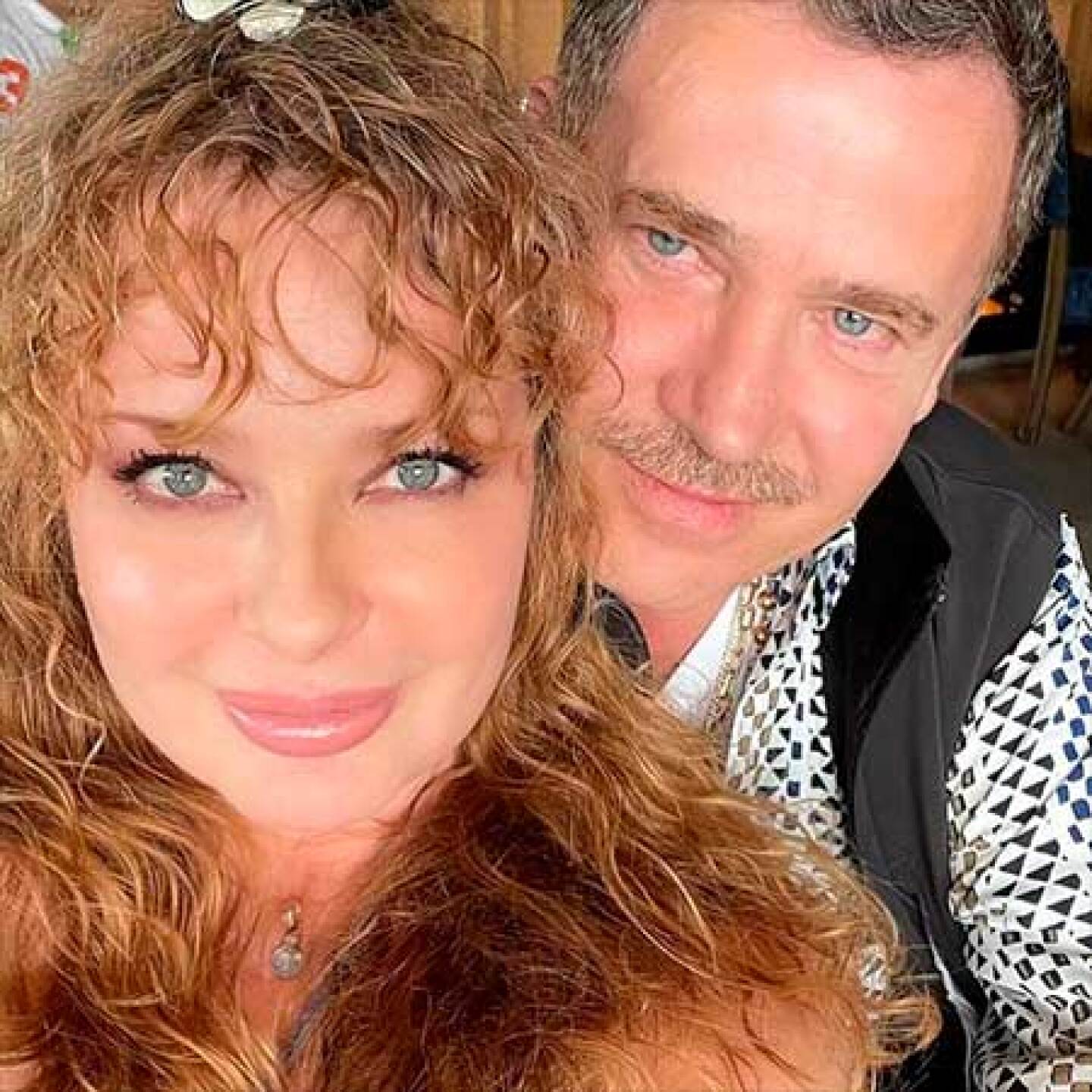 Él es Javier Vargas, con quien Joana contrajo nupcias este 4 de noviembre