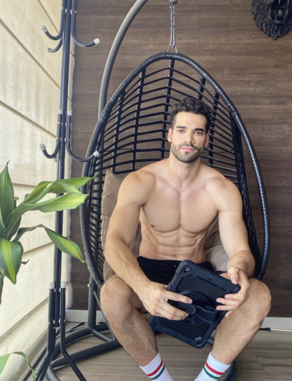 quién es Guty Carrera