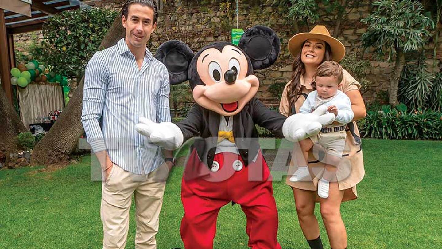 Mariana Echeverría y Óscar Jiménez celebraron el primer año de su hijo Lucca