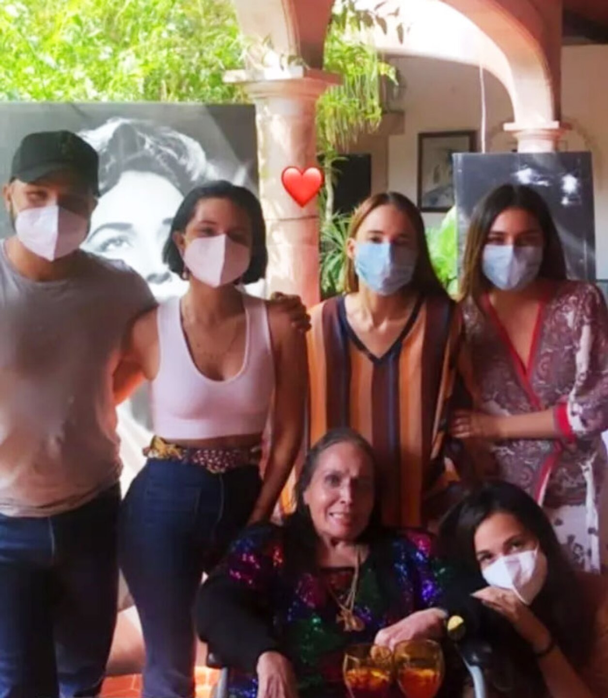 Pepe Leonardo y Ángela Aguilar Flor Silvestre despedida mamá abuelita