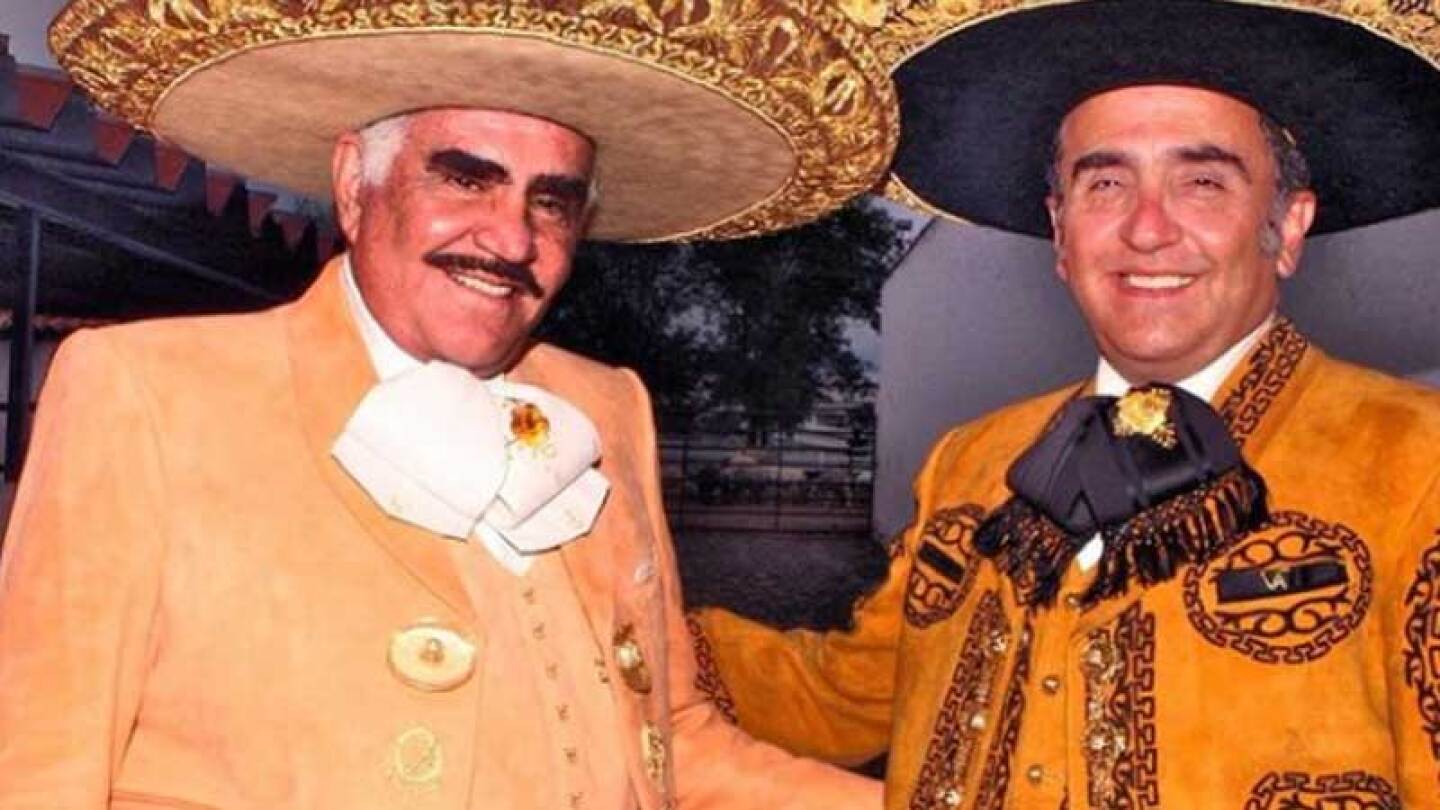 Vicente Fernández Jr., explica cómo será el funeral de su padre