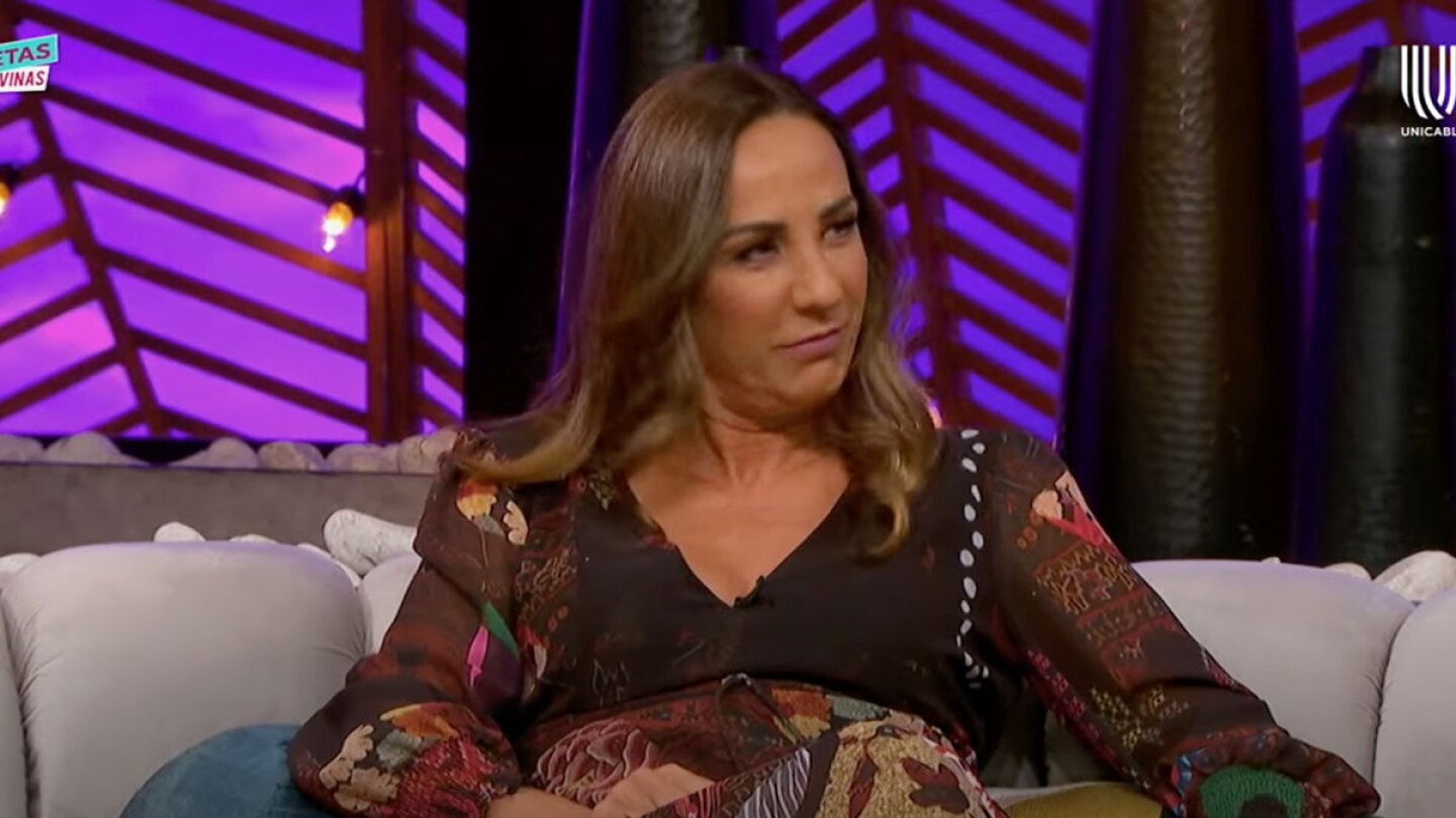 Consuelo Duval Netas divinas