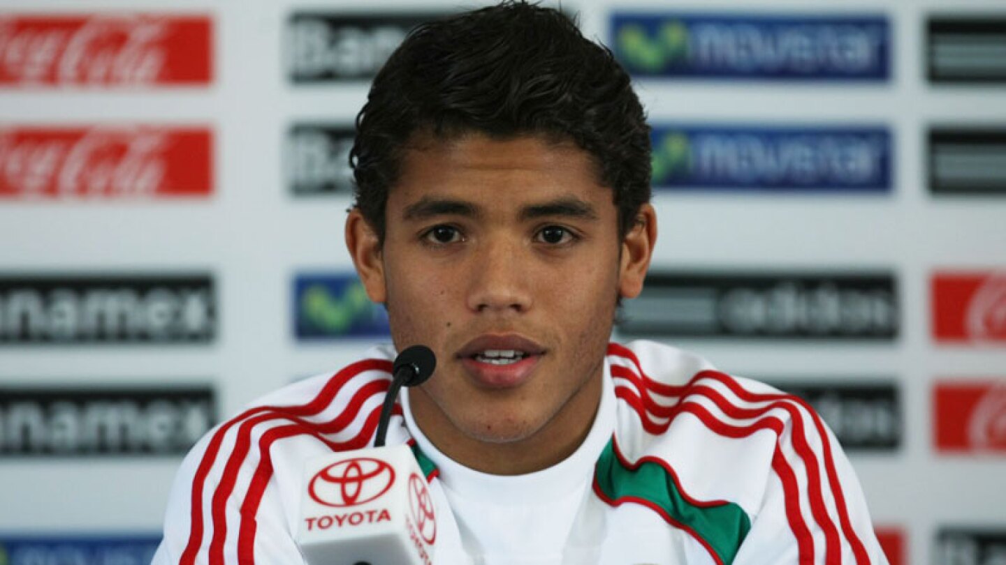 Jonathan Dos Santos cancela boda, “¡le dijo a su novia que es bisexual!”