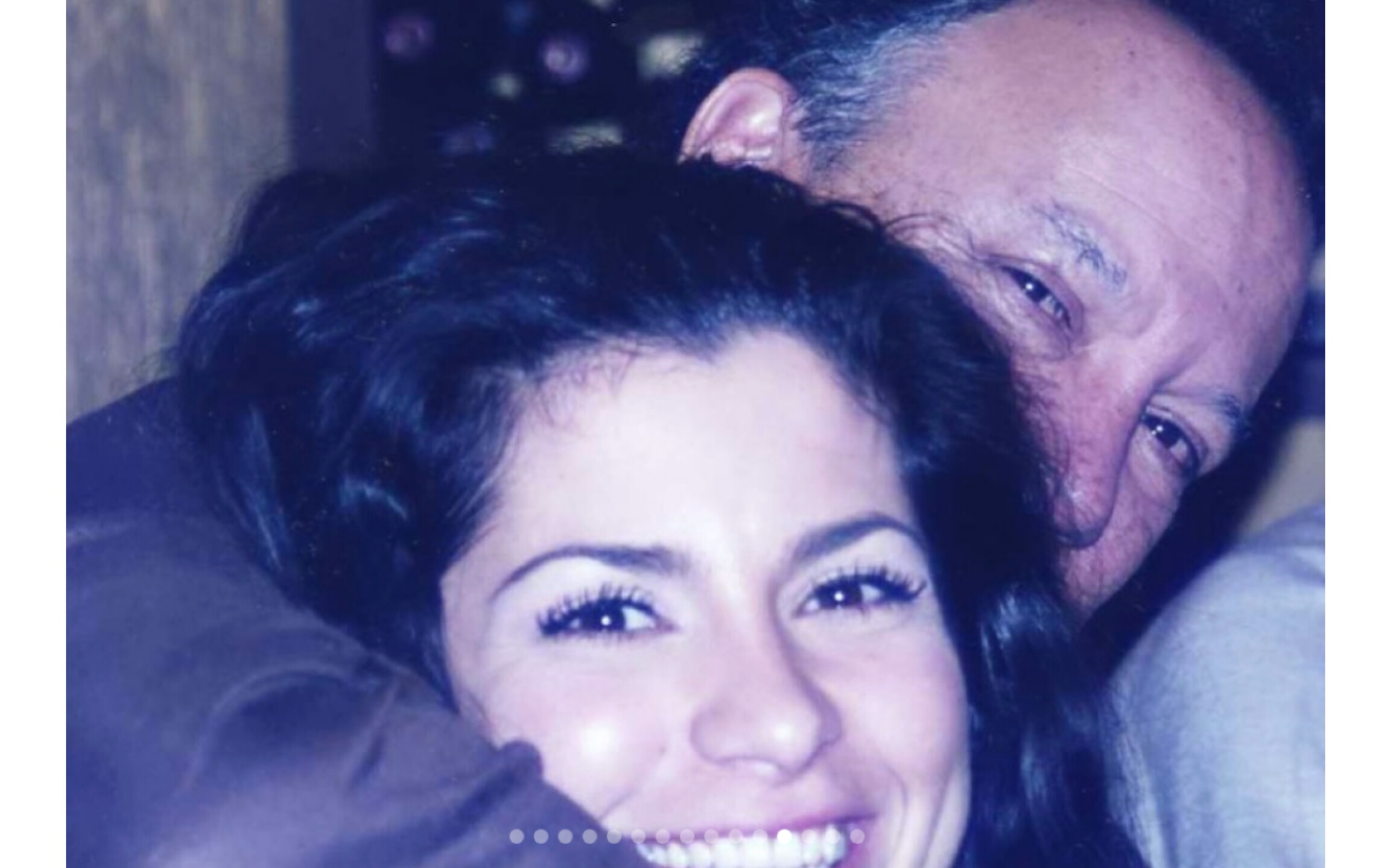 Alessandra Rosaldo y su papá