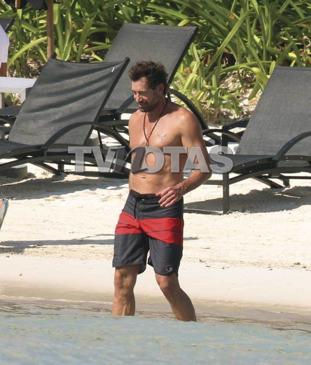Gabriel Soto e Irina Baeva disfrutan de su amor