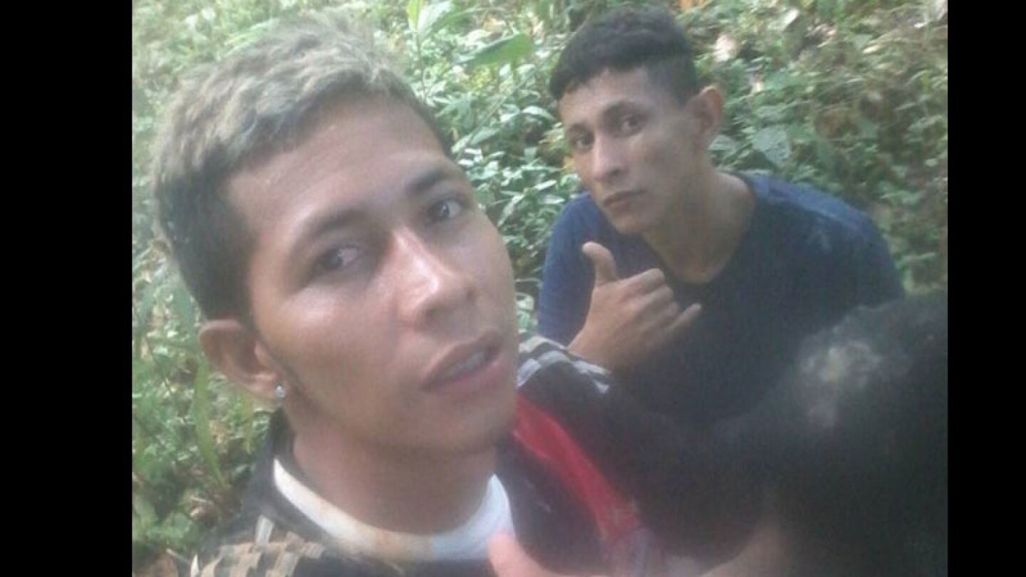 'El Brayan' se fuga de prisión y se burla de las policía, ¡mandándoles selfies! 