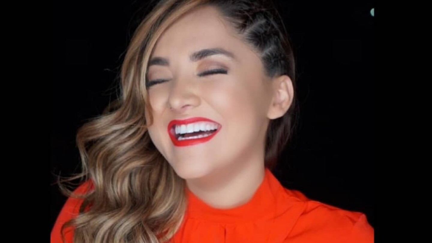 Sherlyn se burla descaradamente de Paco Zea y celebra no estar con él